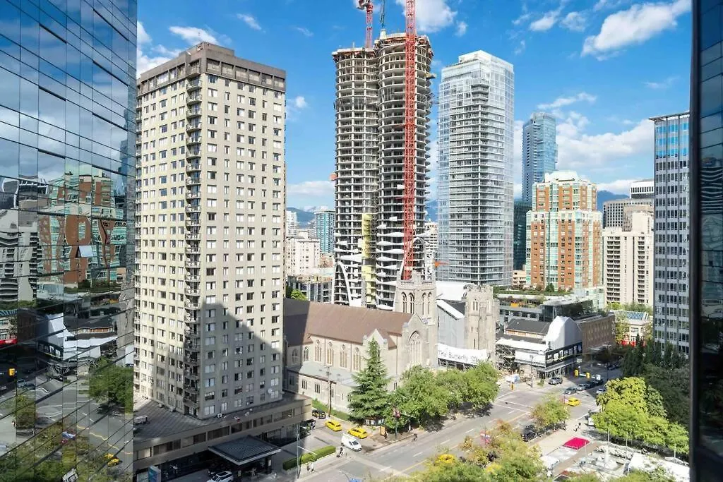 Apartment 2Br Condo With Breathtaking View In Downtown! Free Parking - 6 Sleep Vancouver Canada